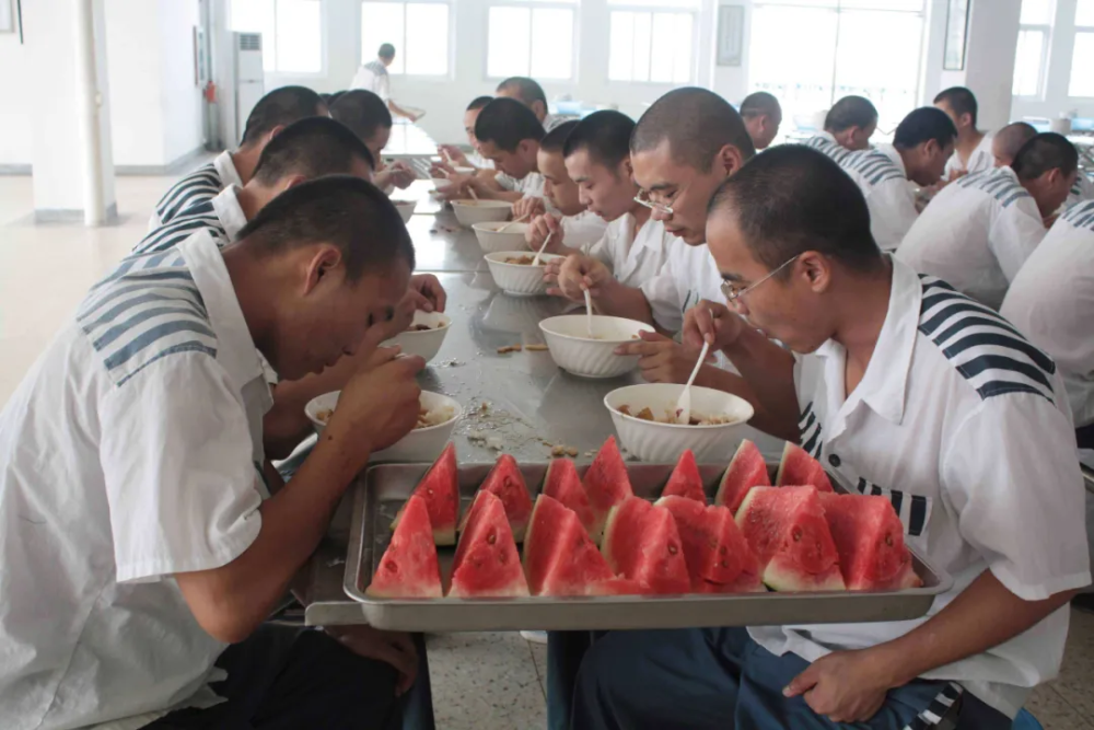 香港赤柱监狱伙食图片