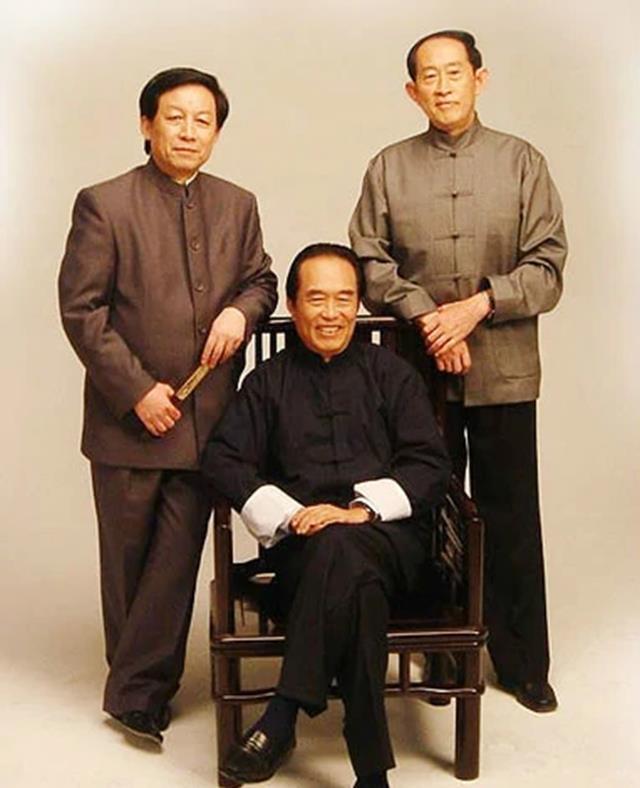 黄海清掌掴阎崇年,是言论不当还是明清粉之争?易中天:学术暴力