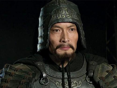 颜良二十回合败徐晃,关羽一刀斩颜良,为何他八十回合拿不下徐晃?