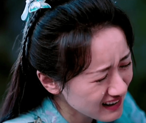 袁冰妍眼泪制造机人设翻车一直备受夸赞的哭戏全靠眼药水