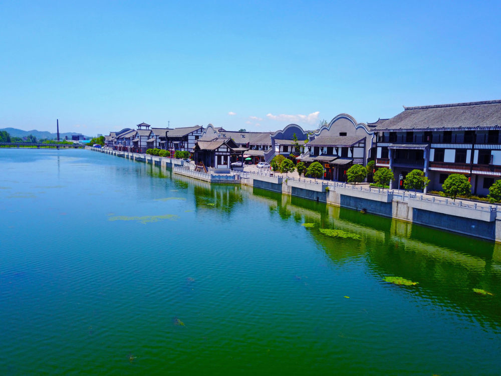 河北27亿打造横店光为收集老物件就耗时30年