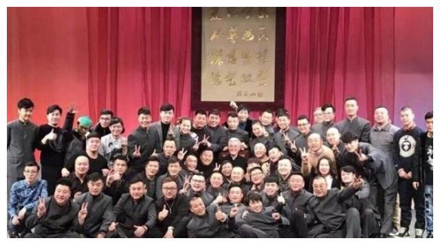 赵本山86位徒弟排行名单:2名已去世,4名早离开,还有6位女徒弟