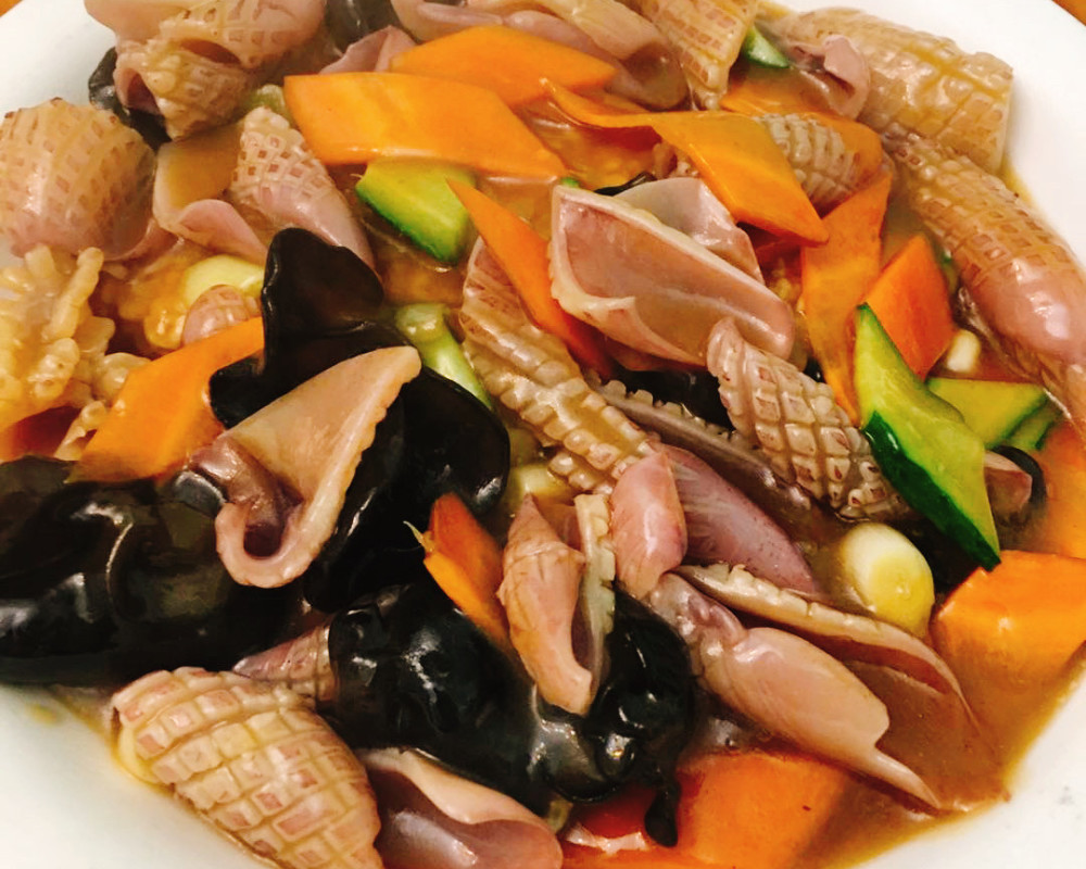 西郊川菜老店锅巴鱿鱼做得相当地道