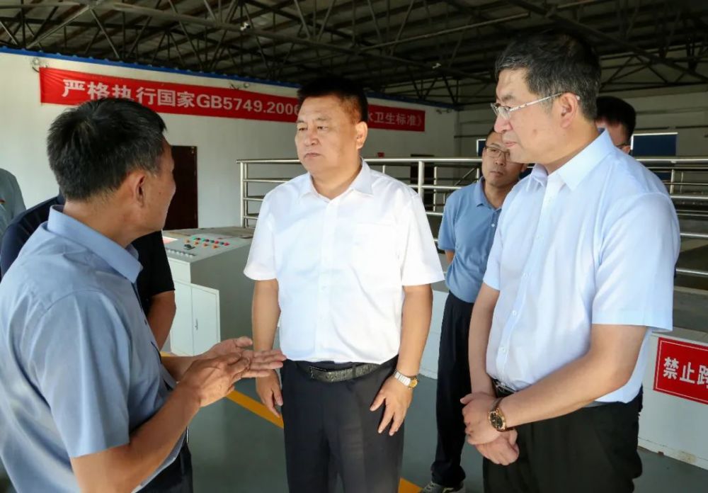 么永波深入锡林浩特市调研民生工作