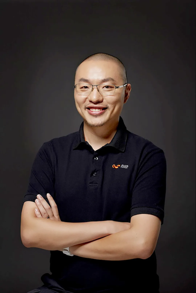 我们跟taptap游戏发布会串场主持黄一孟聊了聊