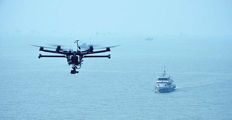漂洋过海来看你,无人机海上运输的蓝海市场未来可期!_腾讯新闻