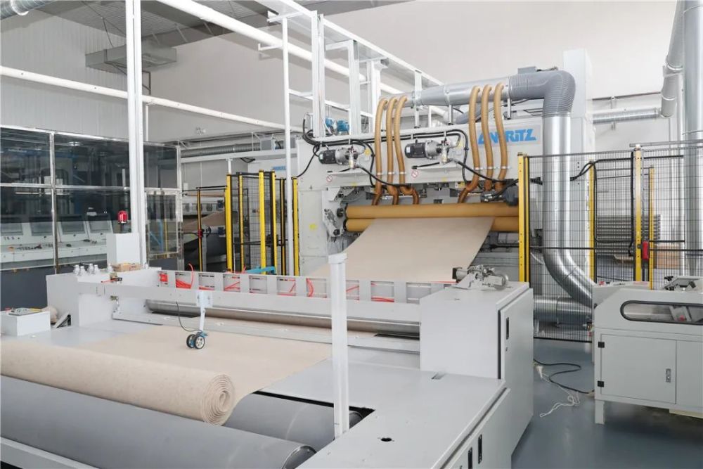 振奋！《吉林日报》头版点赞辽源打造新能源汽车配套基地成果