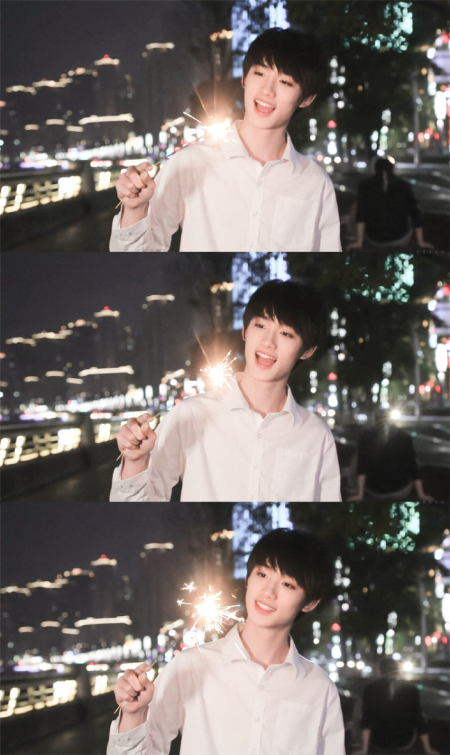 tnt丁程鑫开学了该换壁纸了这不就来了丁哥三宫格壁纸走起