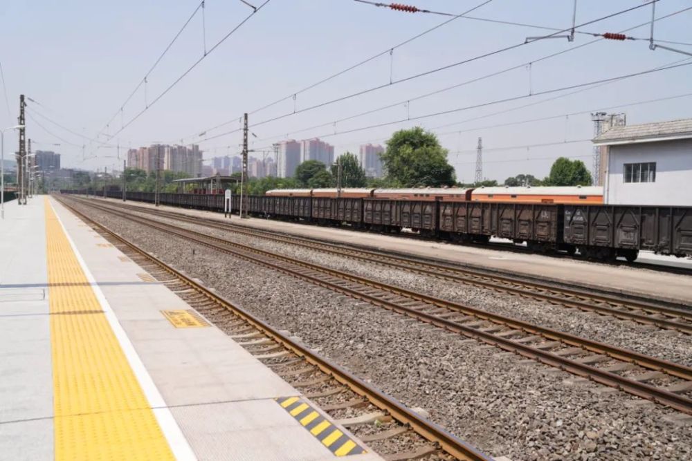 速来围观|临潼君带你独家揭秘87岁"网红"如何旧貌换新颜