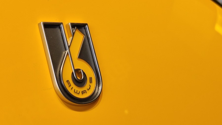 爱驰U6：噱头可能不够抢眼，但每一个功能都能诠释“温度”