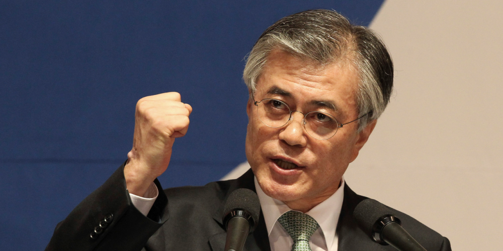 面对铺天盖地的抨击声以及迎面而来的外交压力,相马弘尚承认发表了不