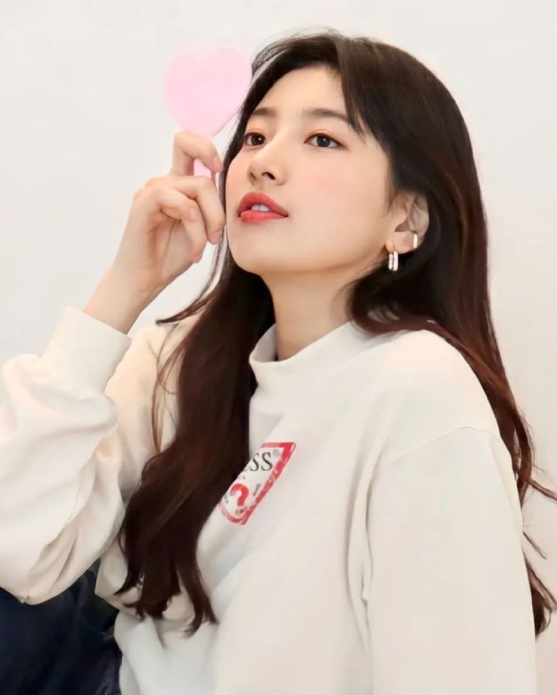 每周人物国民初恋裴秀智