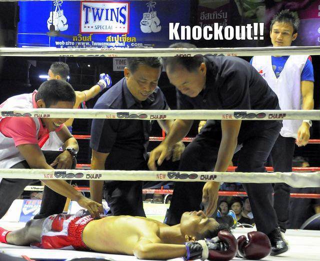 现场观众仅不到20人|杨建兵|自由搏击|上官鹏飞|综合格斗|中国搏击