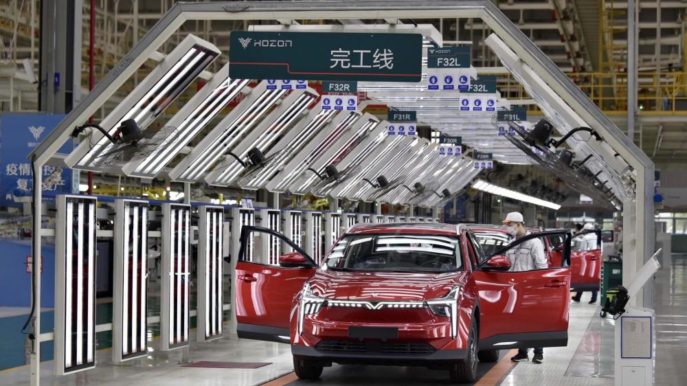 新能源汽车降温，多个相关产业市值下滑