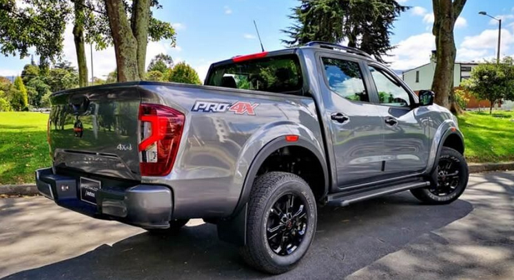 新一代日产frontier常规版皮卡实车图曝光 搭载3.8升v6发动机