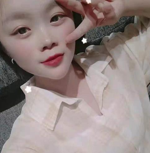 网红小邱妹从塔吊坠落身亡,年仅23岁,家中俩女儿才上幼儿园_腾讯新闻