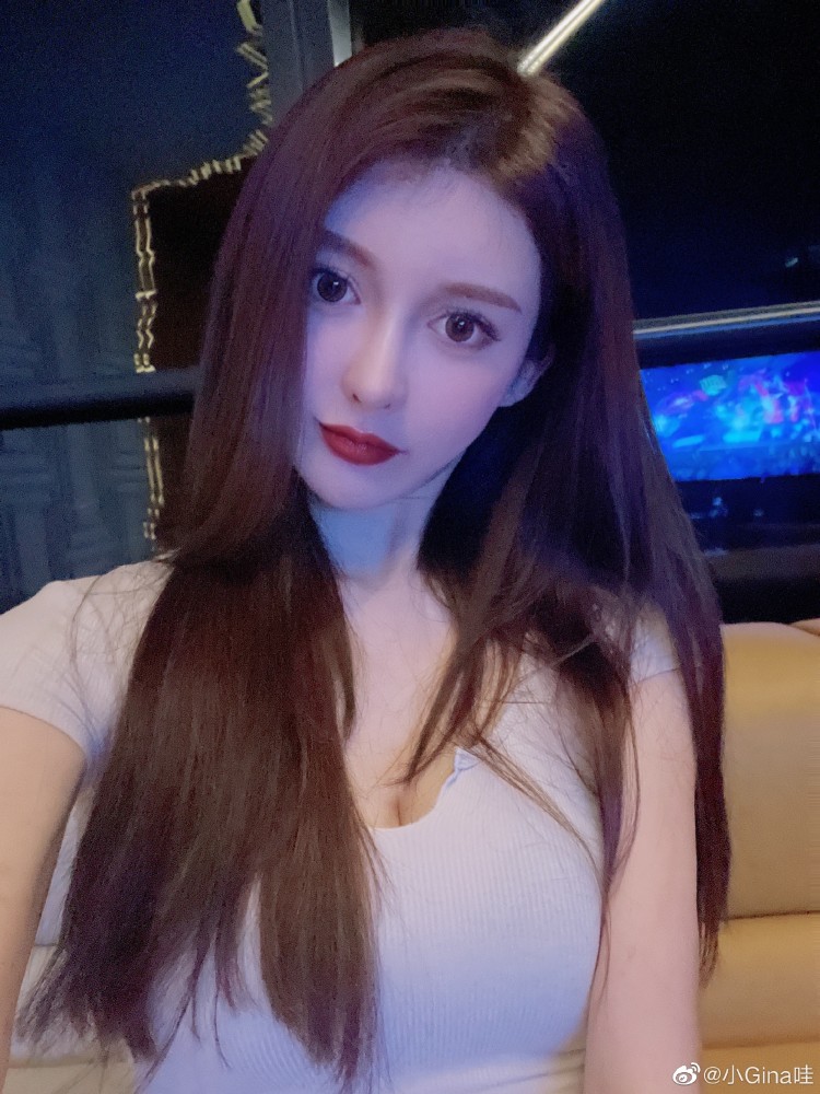 吴亦凡和他的绯闻女友们