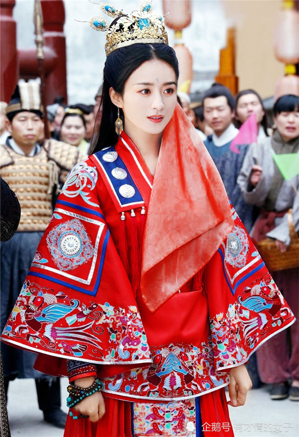 原来赵丽颖才是"朱成碧"的最佳人选,看到定妆照,冯绍峰都后悔了