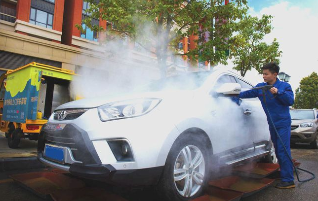 夏天如何自己洗車 洗車工 牢記這4點 否則洗車就是傷車 中國熱點
