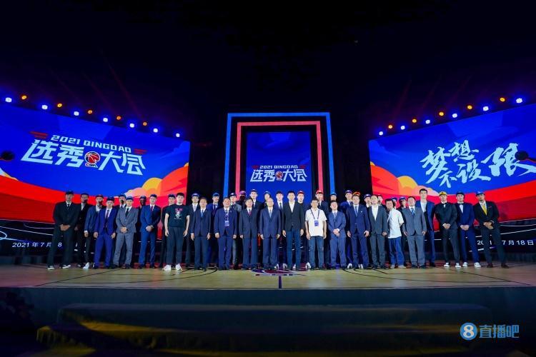 北控 CBA第一阶段新秀表现盘点：余嘉豪得分王＆篮板王 黎伊扬助攻王