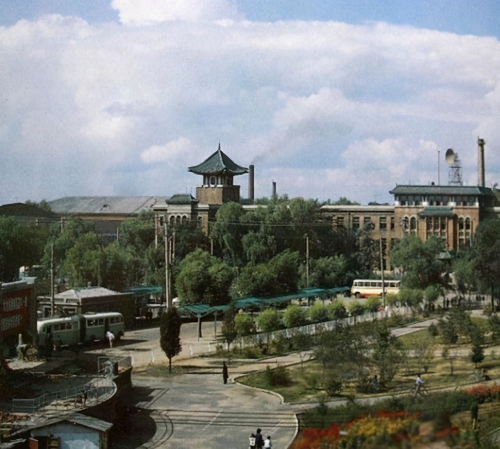 老照片,1986年吉林市街头景象!当年的"雾凇之都"你见过没