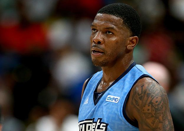 宝刀未老鹰王乔约翰逊破big3得分纪录网友他是个怪物