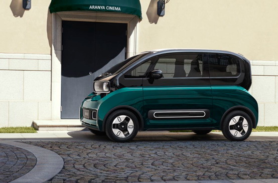 解锁城市出行新方式，远程车控＋一键自动泊车，具备30万豪车实力