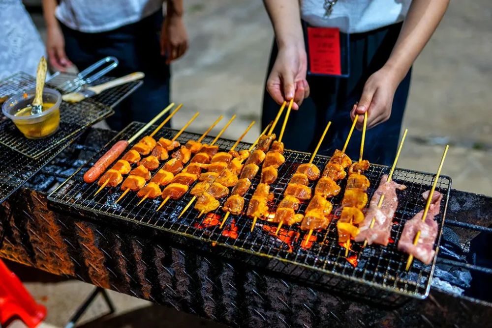 活动地点:绿林餐厅烧烤露台活动时间:10月1日