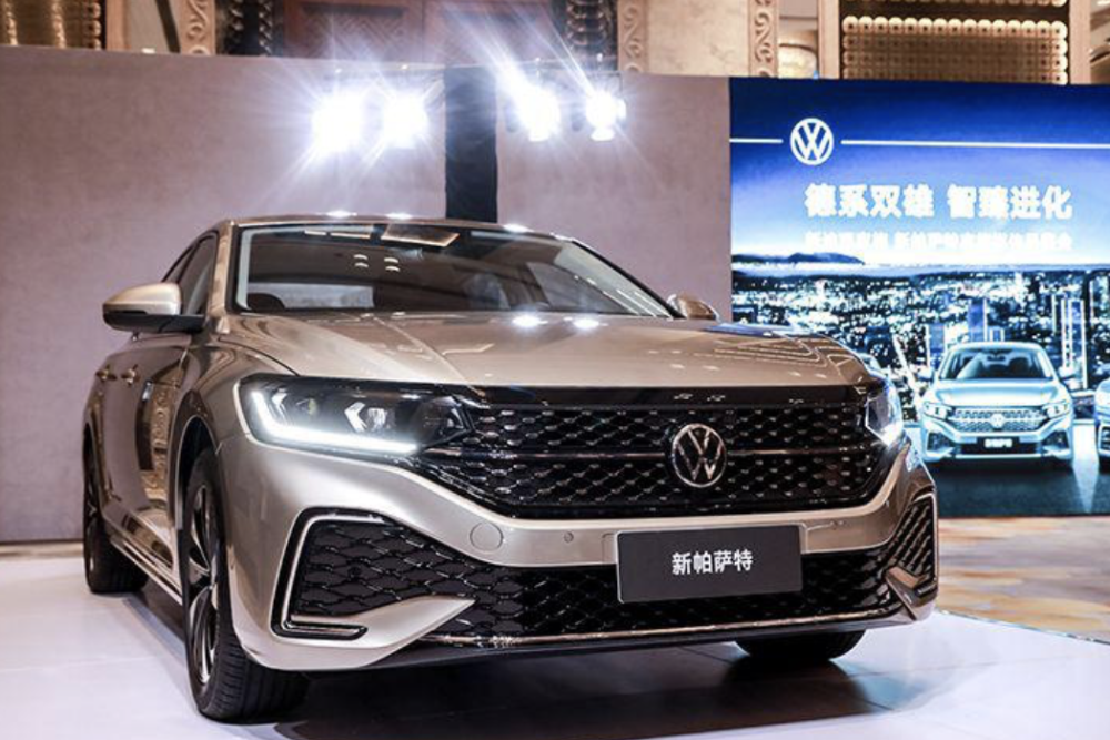 上汽大众全新一代帕萨特亮相，那么问题来了，你还会买吗？