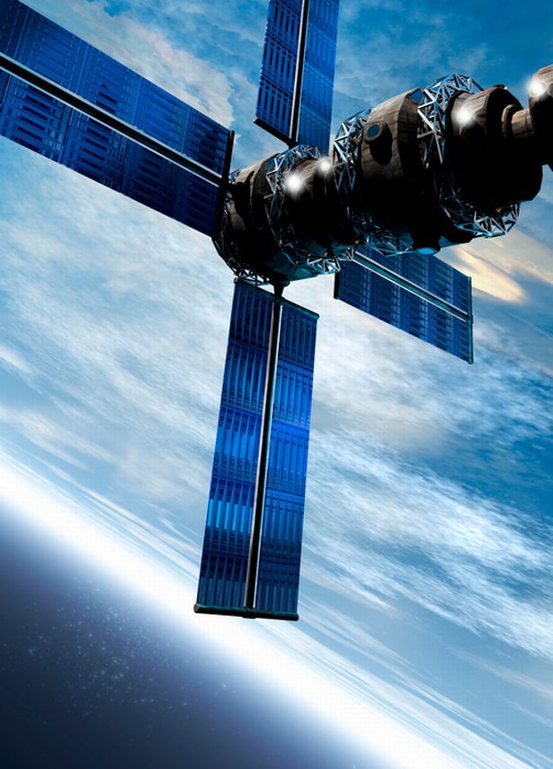 英国开发新系统借高科技军事卫星神威跨洋追踪毒贩幽灵船