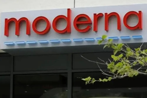 Moderna涨超6％股价续刷新高，杰富瑞称其是生物科技领域的特斯拉