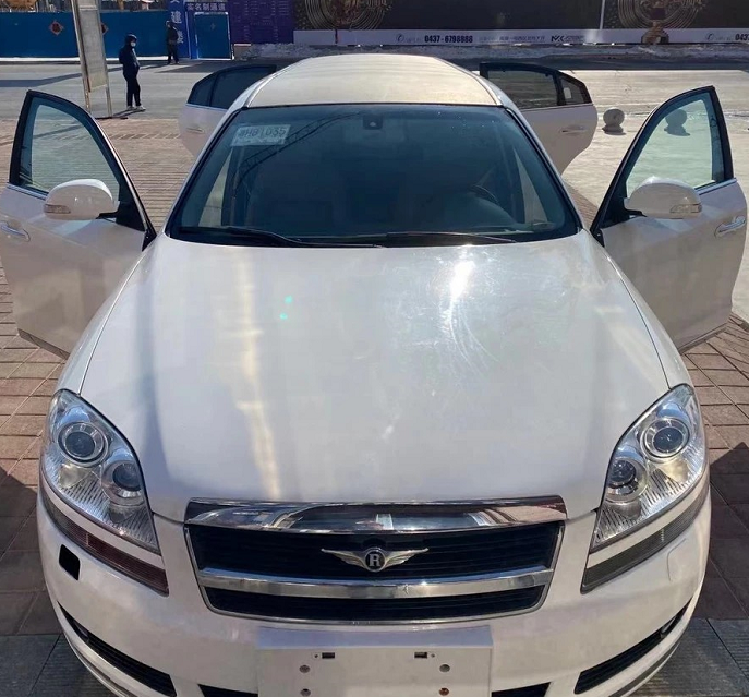 2011年花45万买的奇瑞加长礼宾车，如今车主想6万转手却很难