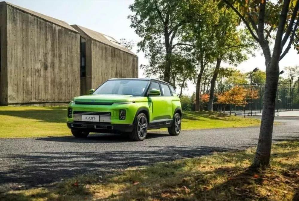 吉利缤越销量水涨船高，ICON却卖不动了，为什么？