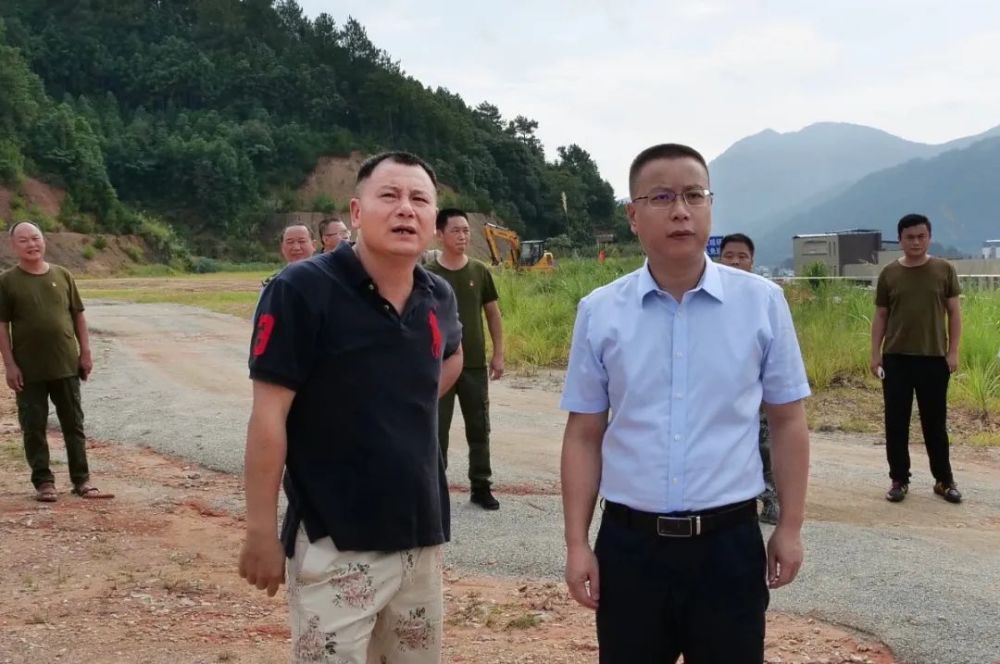 吴钟民先后来到迎宾路清流一中周边路段,开元射击运动