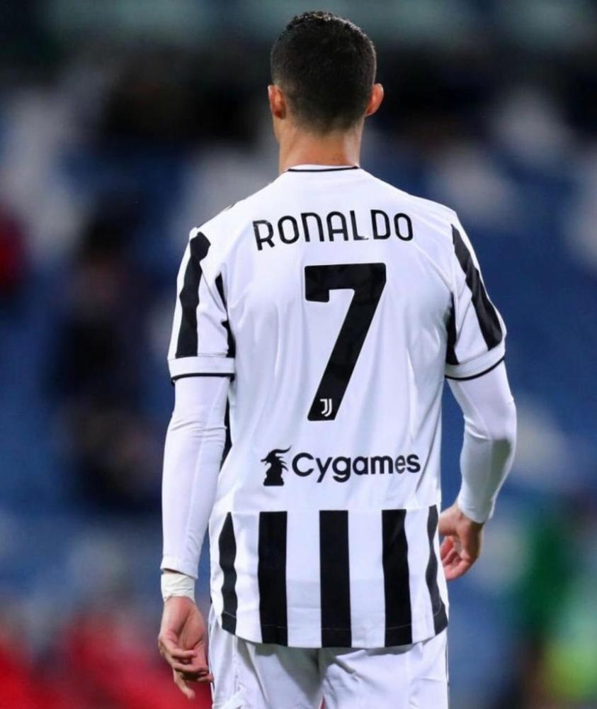 曝c罗主动要求替补!最后9天仍想转会,尤文未收到任何报价