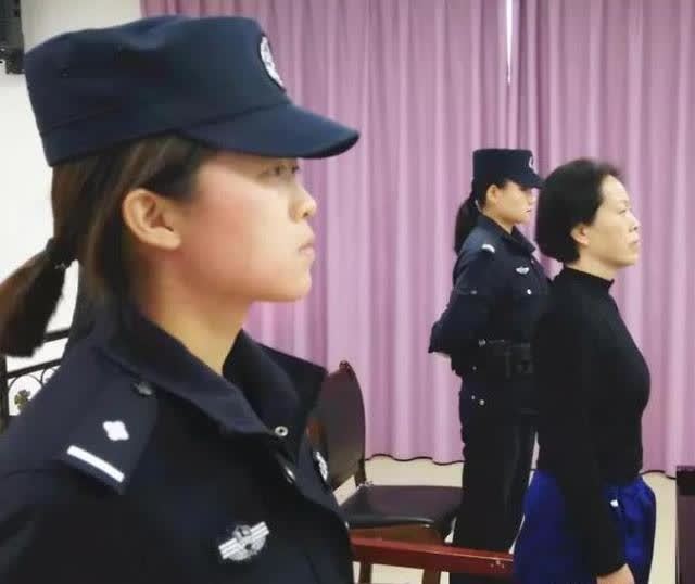正厅级美女贪官罗敏落网:曾靠美色往上爬,后被判十年刑期_腾讯新闻