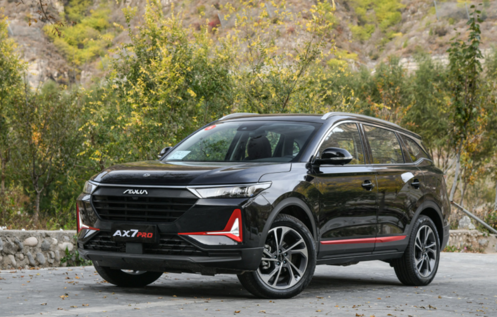 10万级紧凑型SUV，1.6T＋6AT，军工品质，开10年不怕坏