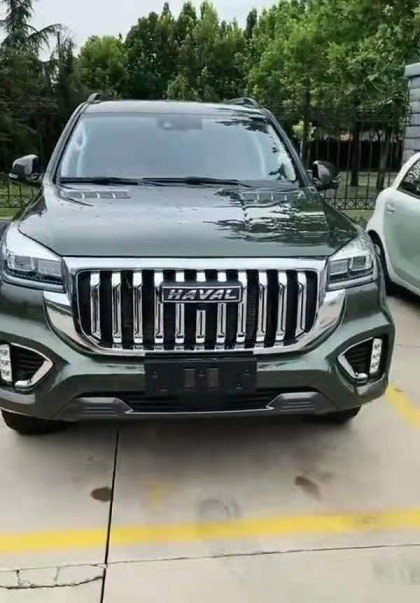 哈弗新款H9工厂实拍！看着比普拉多更霸气，尺寸加长，就问你香不香？