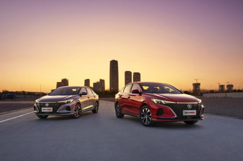 新鲜出炉！逸动PLUS斩获自主品牌轿车上半年销量第一