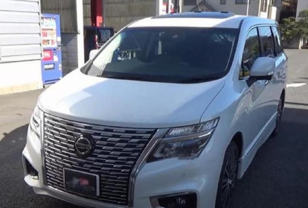 丰田埃尔法的终结者仅售15万的日系豪华mpv登场外观大气四驱