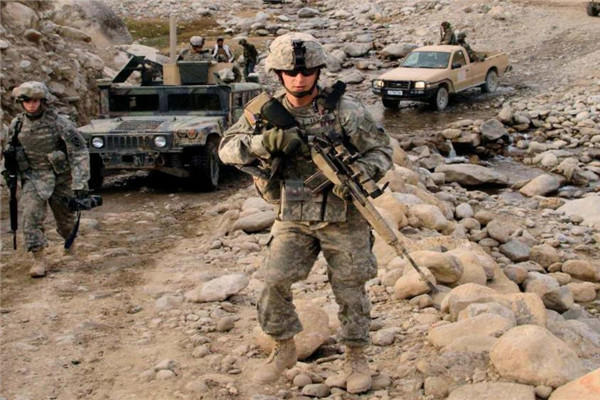 两国插手阿富汗遭反击土耳其基地深夜遇袭印军装备被现场缴获