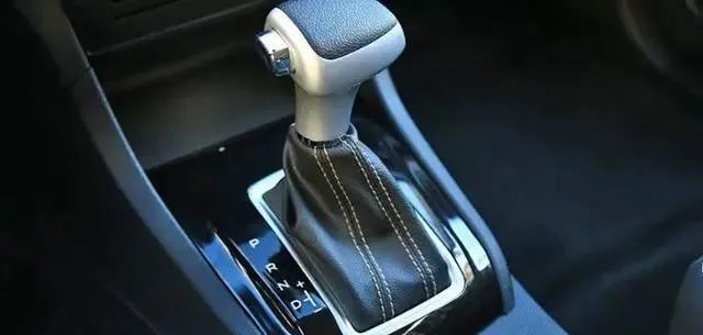 七挡双离合和六挡手自一体到底哪个好?