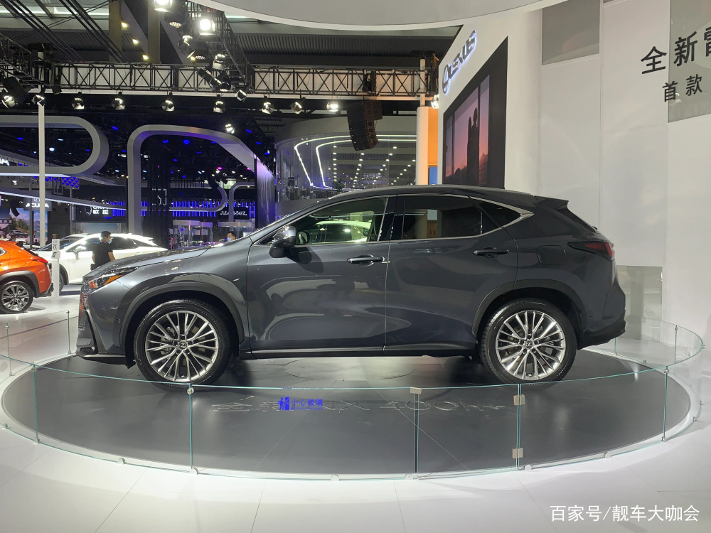 油腻大叔秒变阳光男孩，全新雷克萨斯NX实车发布！