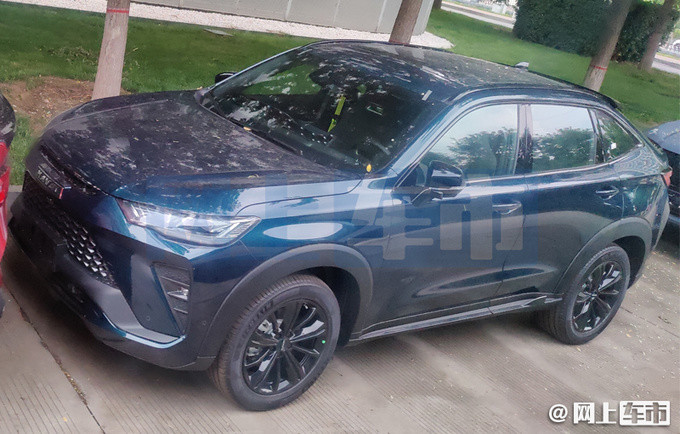 哈弗H6轿跑版实车曝光！造型更运动，2.0T动力，不到14万就能买