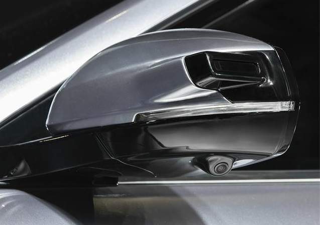 长安“新成员”，1.5T就有180匹马力，关键还比卡宴帅气