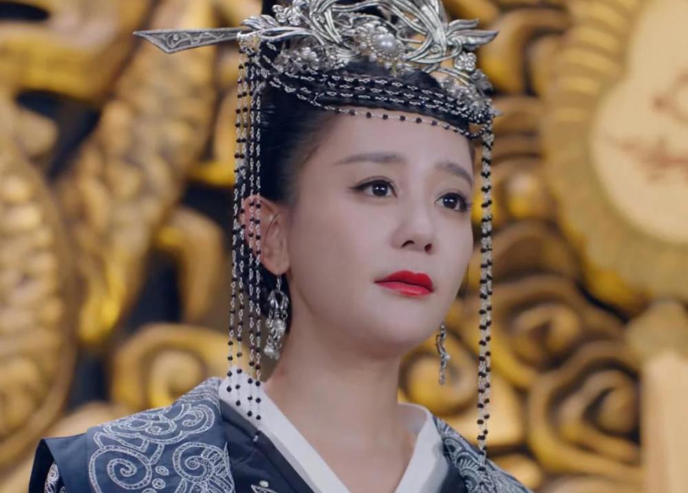 从太后变成公主,亲儿子被父亲所杀,杨丽华的一生到底有多惨