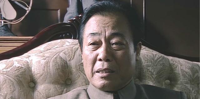 吴敬中也有一本难念的经我手下这四个中校背后的靠山是谁