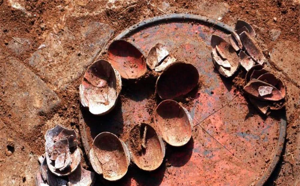 电工偷走文物阻碍龟山汉墓发掘墓主人身份确认推迟了整整五年