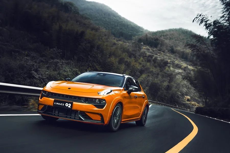 为什么年轻人不买两厢车了？