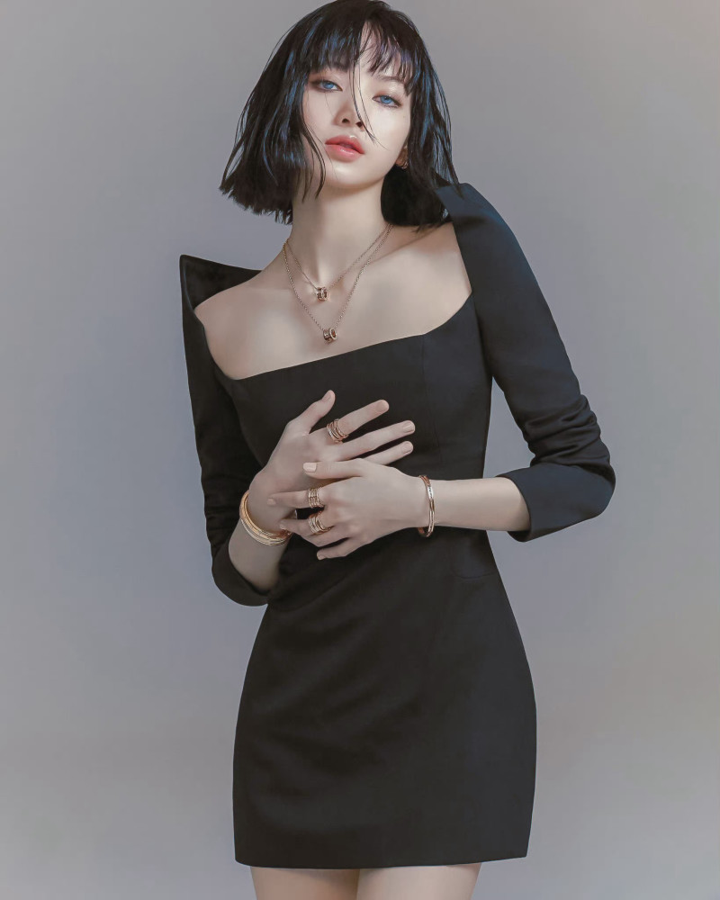 lisa壁纸背景图丨短发好绝啊